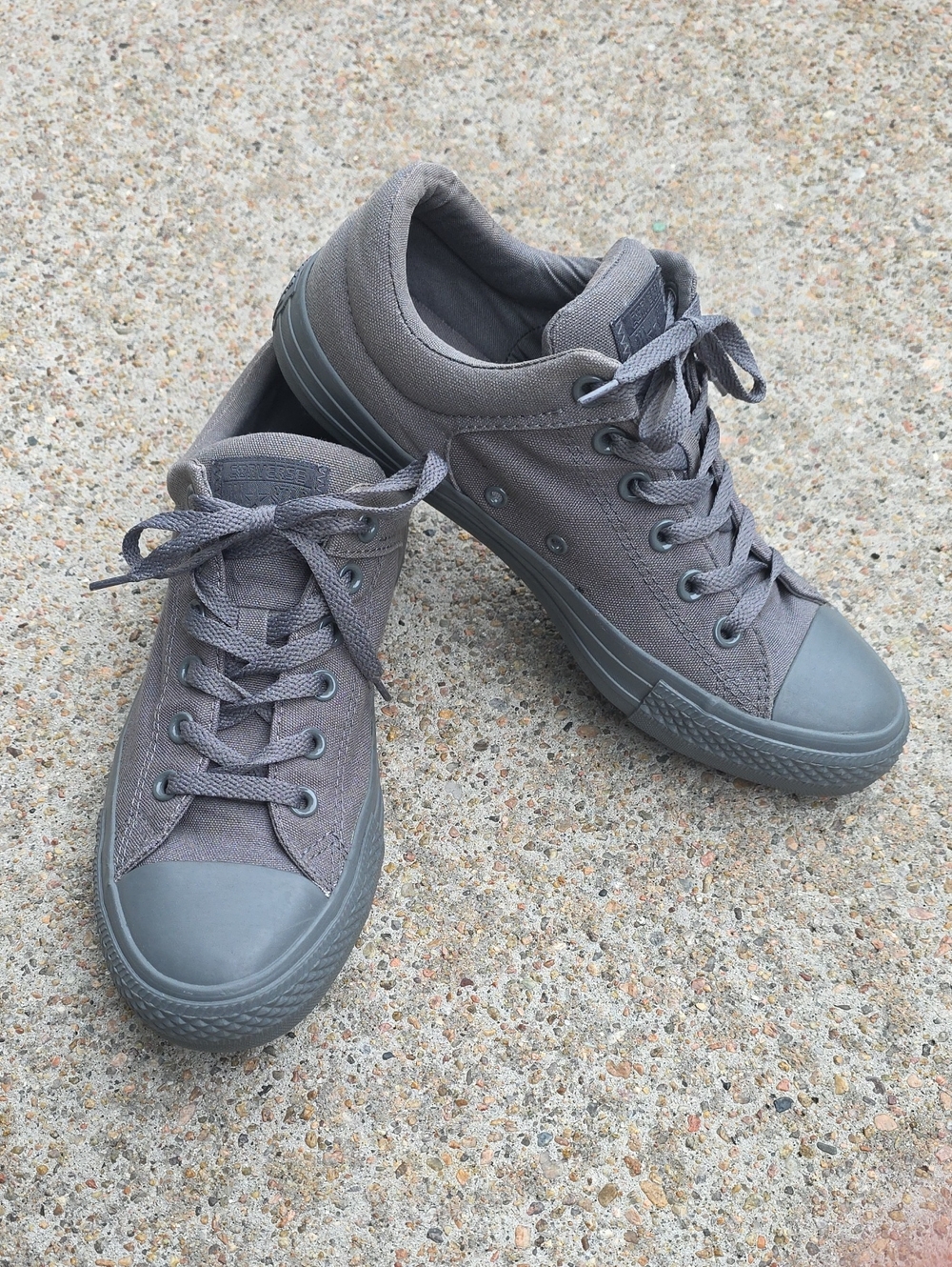 Converse Chuck Taylor Gray Monochrome Low Top Canvas Sneakers Size 10